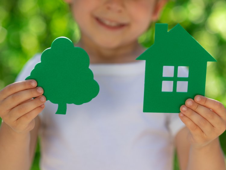 Les Grands Prix BBCA rcompenseront les meilleures ralisations bas carbone de limmobilier neuf, rnov et en exploitation au Salon SIBCA 2025. | Shutterstock